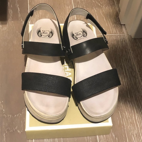 Von Dutch | Shoes | Von Dutch Sandals | Poshmark